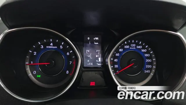 Hyundai AVANTE 2015 — фото 8