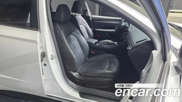 Hyundai Sonata 2021 — фото 18