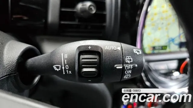 Mini Cooper 2015 — фото 17