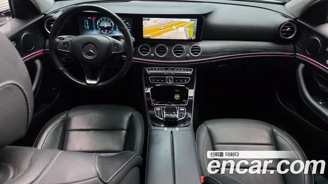 Mercedes-Benz E-Class 2017 — фото 7