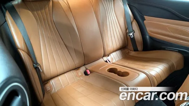 Mercedes-Benz E-Class 2019 — фото 12