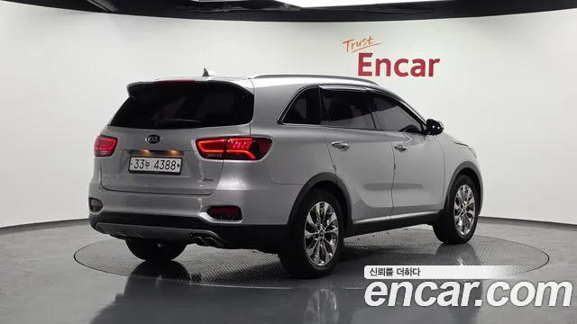 Kia Sorento 2020 — фото 2
