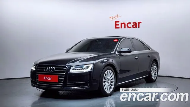 Audi A8 2015 — фото 1
