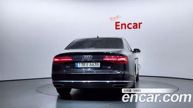 Audi A8 2015 — фото 4