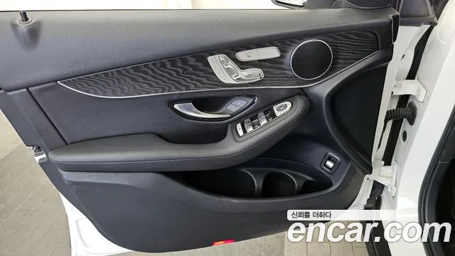 Mercedes-Benz GLC-Class 2019 — фото 14