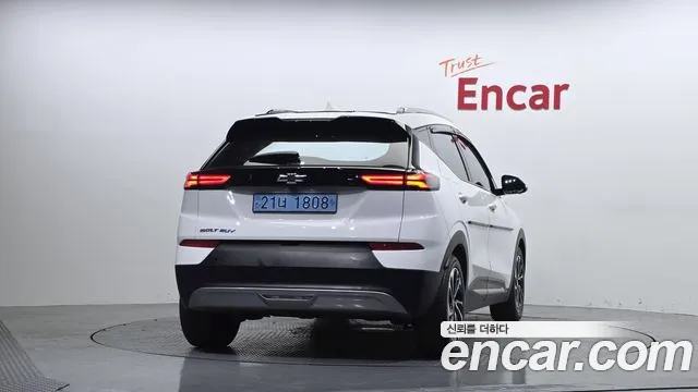 ChevroletGMDaewoo 볼트 EUV 2023 — фото 4