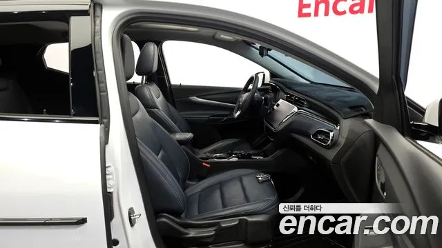 ChevroletGMDaewoo 볼트 EUV 2023 — фото 18
