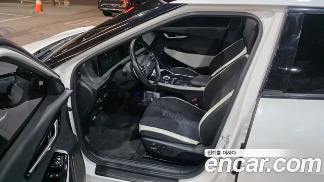 Kia EV6 2022 — фото 12
