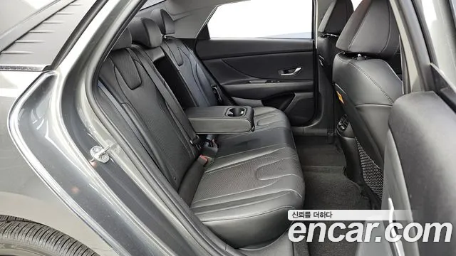 Hyundai AVANTE 2022 — фото 17