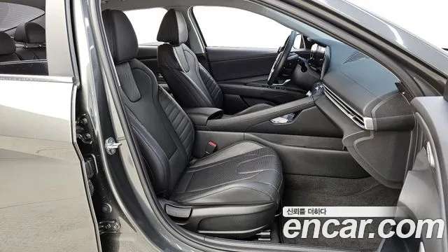 Hyundai AVANTE 2022 — фото 16