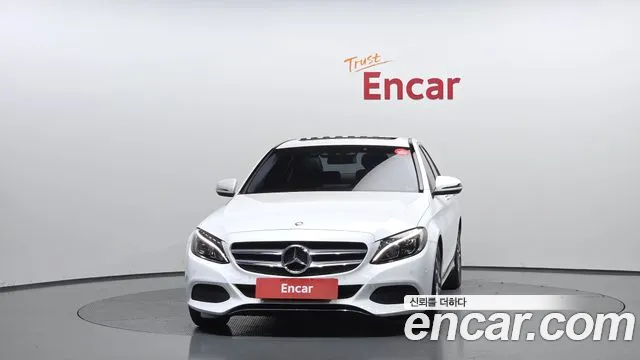 Mercedes-Benz C-Class 2017 — фото 3