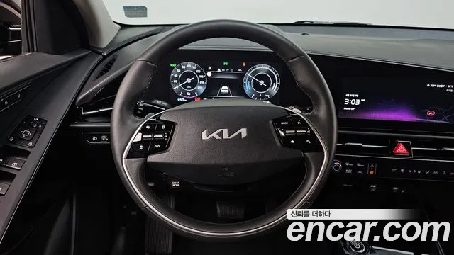 Kia Niro 2024 — фото 17