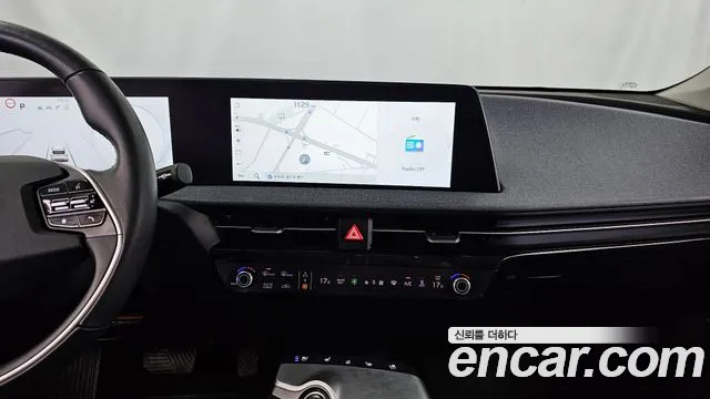Kia EV6 2022 — фото 14