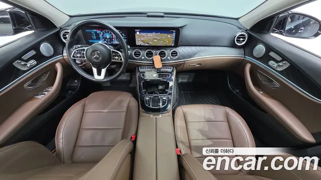 Mercedes-Benz E-Class 2019 — фото 7