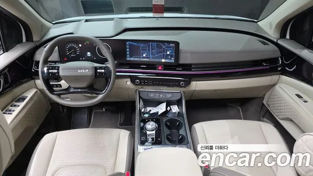 Kia Canival 2025 — фото 10