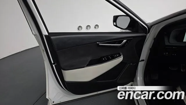 Kia EV6 2022 — фото 13