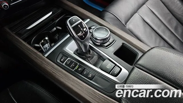 BMW X5 2015 — фото 9