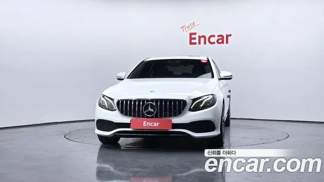 Mercedes-Benz E-Class 2017 — фото 3