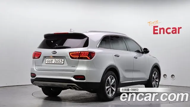 Kia Sorento 2019 — фото 2