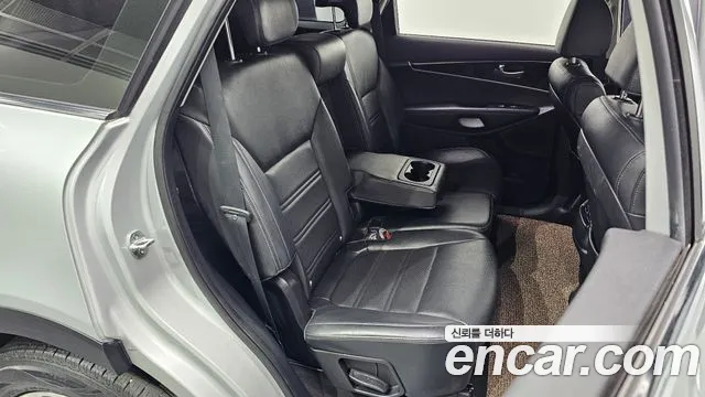 Kia Sorento 2019 — фото 17