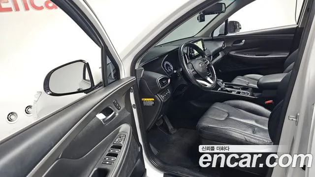Hyundai Santafe 2020 — фото 12