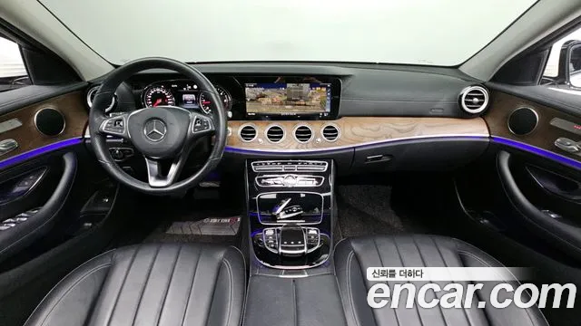 Mercedes-Benz E-Class 2018 — фото 9