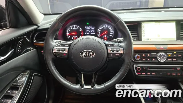 Kia K7 2016 — фото 13