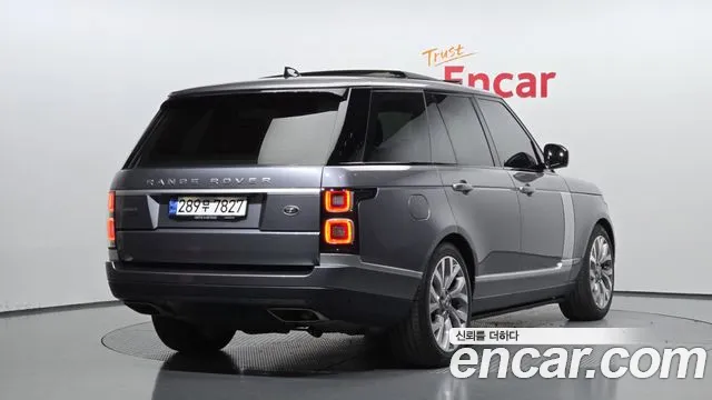 Land Rover Range Rover 2021 — фото 2