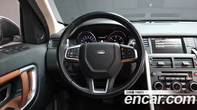Land Rover Discovery Sport 2016 — фото 13
