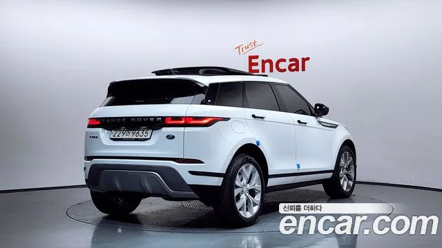 Land Rover Range Rover Evoque 2022 — фото 2
