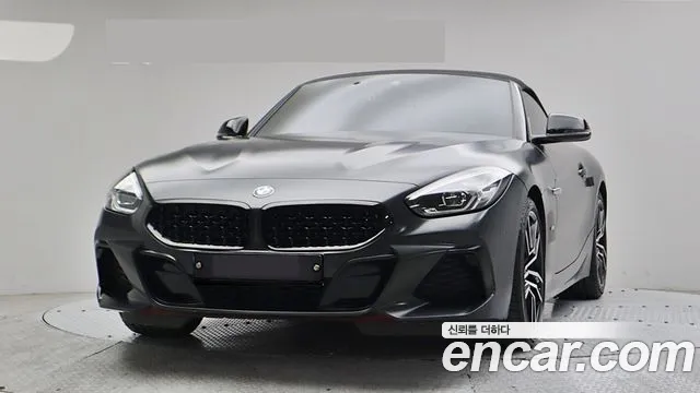BMW Z4 2020 — фото 1