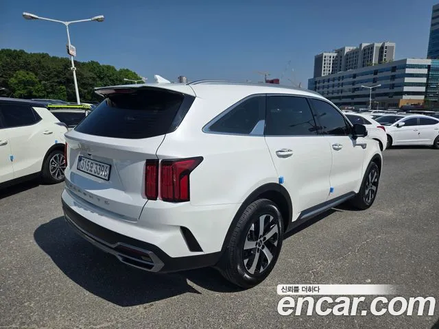 Kia Sorento 2022 — фото 4