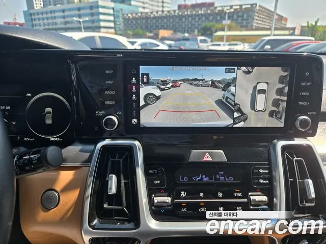 Kia Sorento 2022 — фото 10