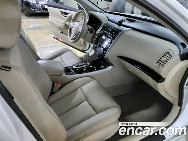 Nissan Altima 2014 — фото 15