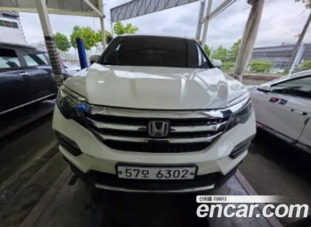 Honda Pilot 2017 — фото 1