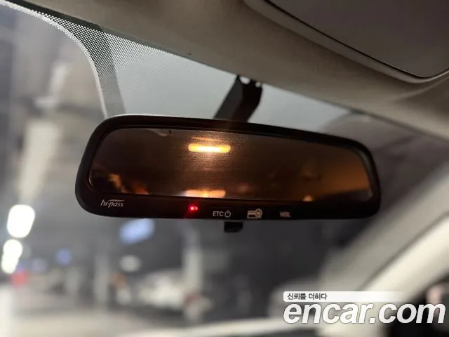 Kia Stonic 2018 — фото 14