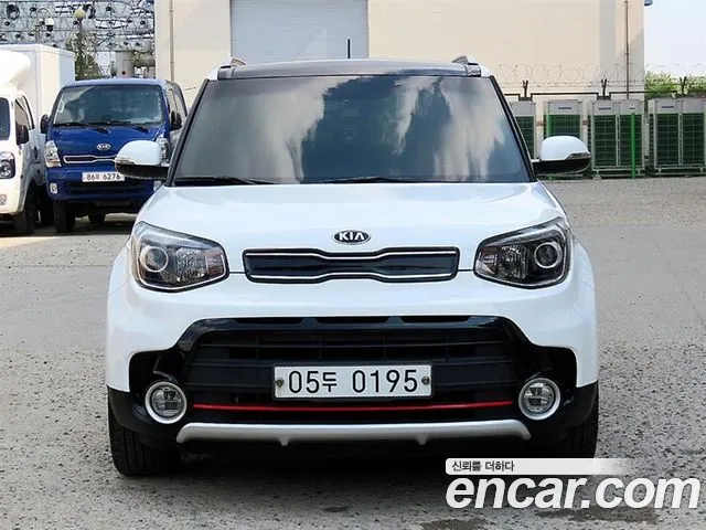 Kia Soul 2017 — фото 1