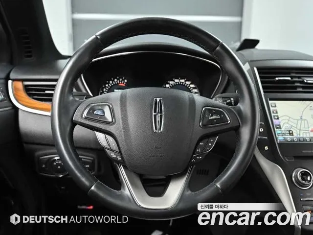 Lincoln MKC 2017 — фото 13