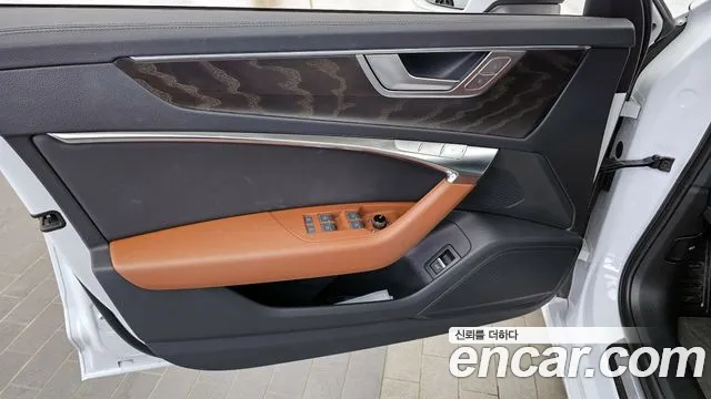 Audi A6 2023 — фото 14