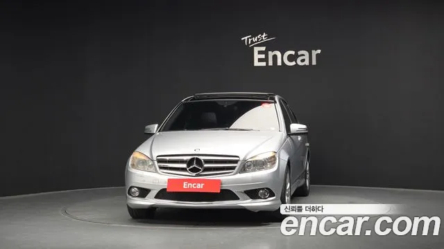 Mercedes-Benz C-Class 2010 — фото 3