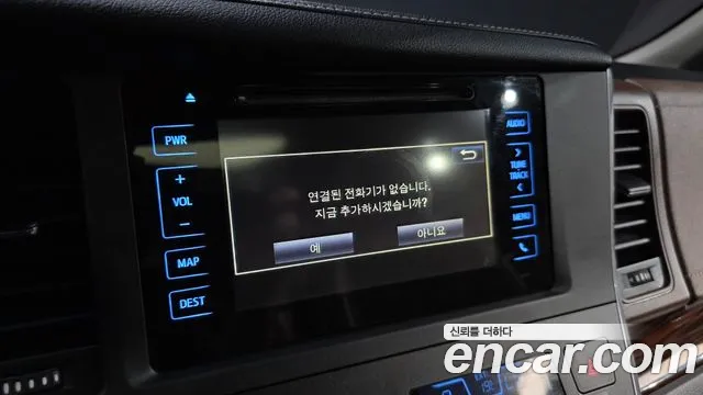 Toyota Sienna 2015 — фото 16