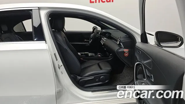 Mercedes-Benz A-Class 2021 — фото 16