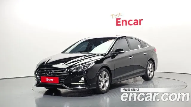 Hyundai Sonata 2019 — фото 1