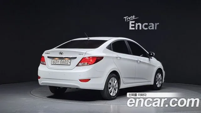 Hyundai Accent 2016 — фото 2