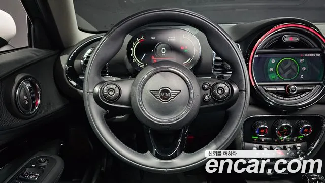Mini Clubman 2021 — фото 13