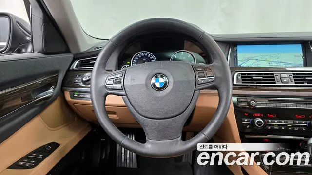 BMW 7-Series 2014 — фото 13