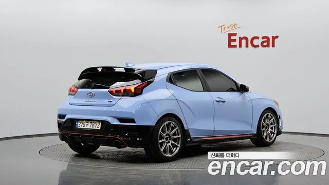 Hyundai Veloster 2019 — фото 1