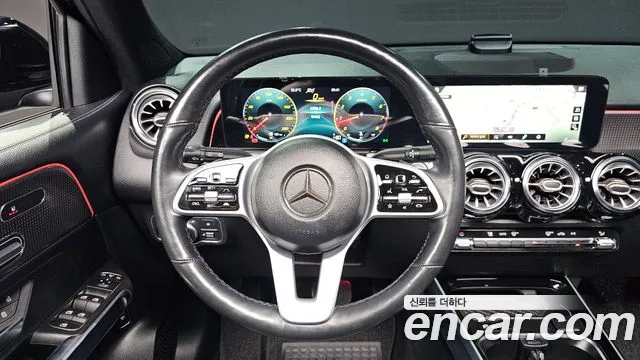 Mercedes-Benz GLB-Class 2021 — фото 18