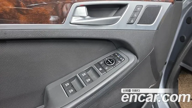 Hyundai Genesis 2015 — фото 13