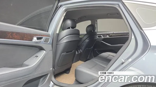 Hyundai Genesis 2015 — фото 18